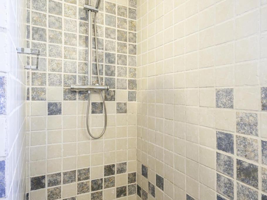 הוילה Llica d'Amunt Casa Familiar Con Piscina מראה חיצוני תמונה