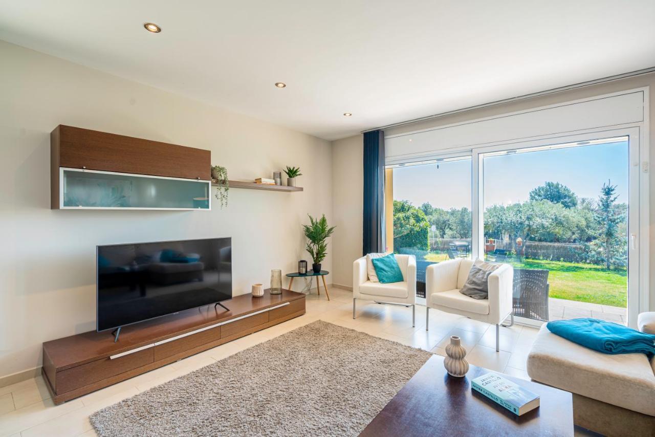 הוילה Llica d'Amunt Casa Familiar Con Piscina מראה חיצוני תמונה